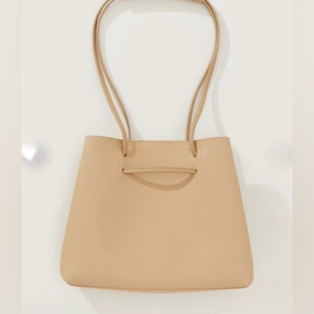 8 Other Reasons •Vegan Leather Slouchy Bucket Crossbody Bag Tan NWOT